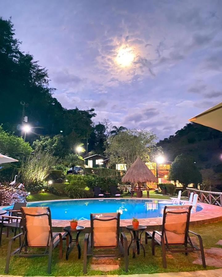 Lodge Do Coura Pouso Alto