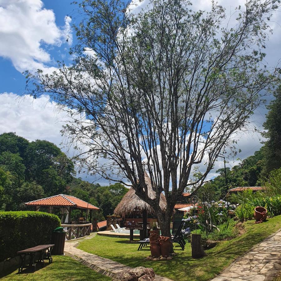 Do Coura Pouso Alto